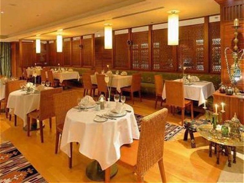 Jolie Ville Royal Peninsula Hotel & Resort Sharm el-Sheikh Restaurant photo