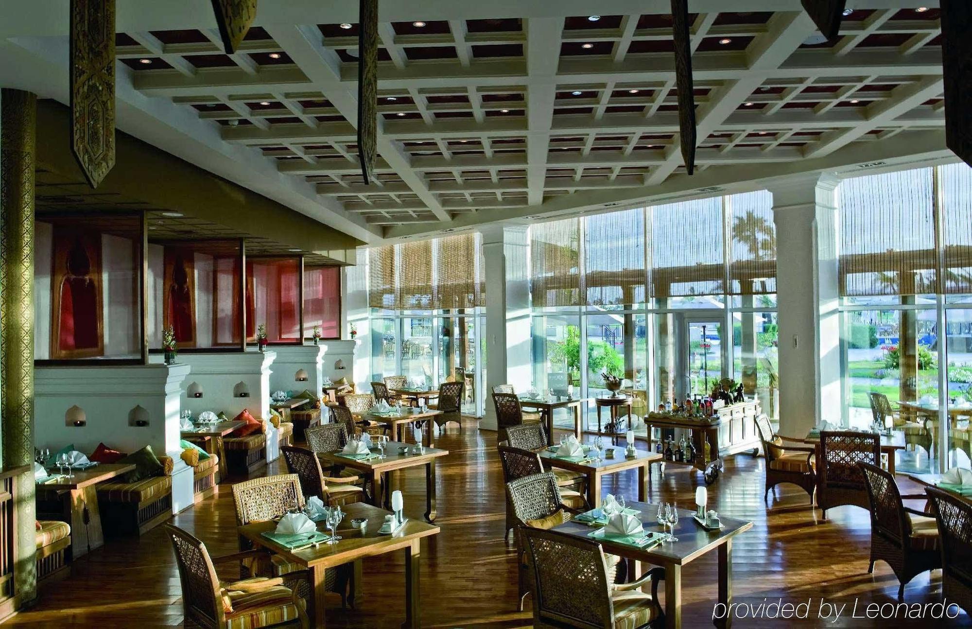 Jolie Ville Royal Peninsula Hotel & Resort Sharm el-Sheikh Restaurant photo